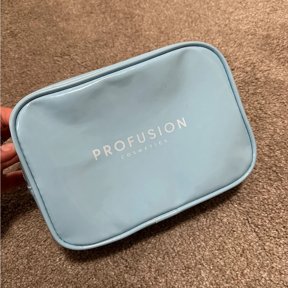 Profusion Cosmetics Sky Blue Beauty Pouch